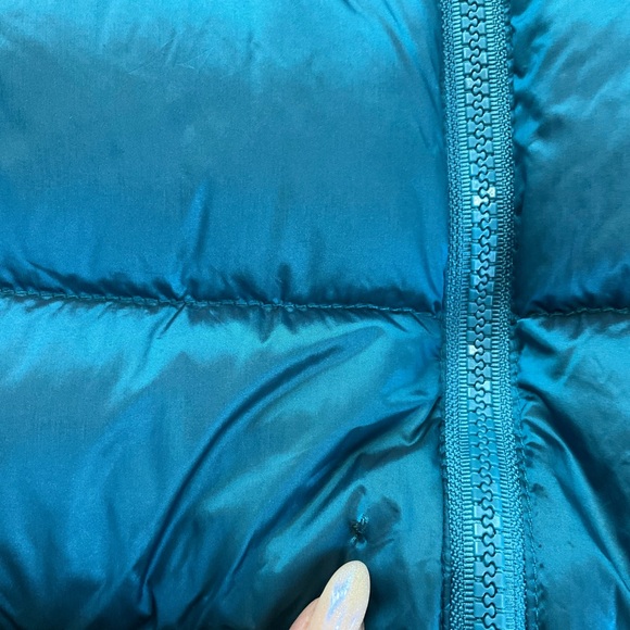 All in Motion Women's Metallic Blue Packable Puffer Jacket - Picture 12 of 13